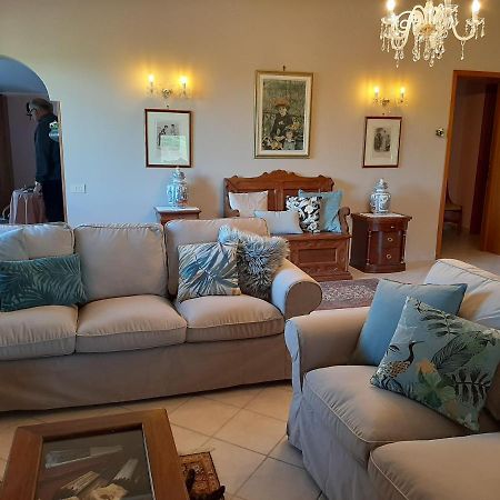 Casa Adriana Apartment Penne Екстериор снимка